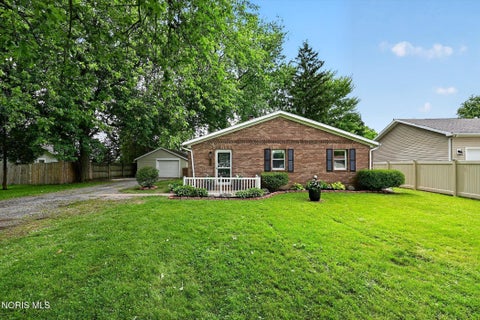 Photo of 117 N Goodrich Street, Oregon, OH 43616 (MLS # 10009250)