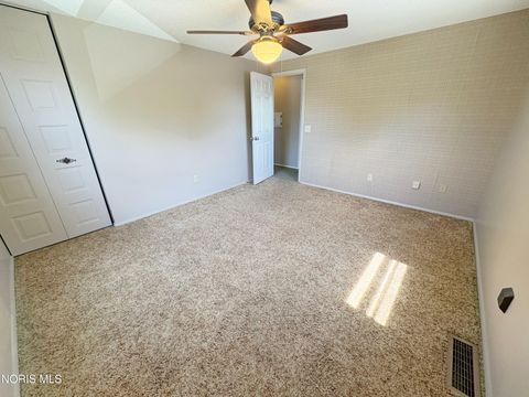 Tiny photo for 1014 Partridge Lane, Bowling Green, OH 43402 (MLS # 10007571)