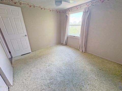 Tiny photo for 1014 Partridge Lane, Bowling Green, OH 43402 (MLS # 10007571)