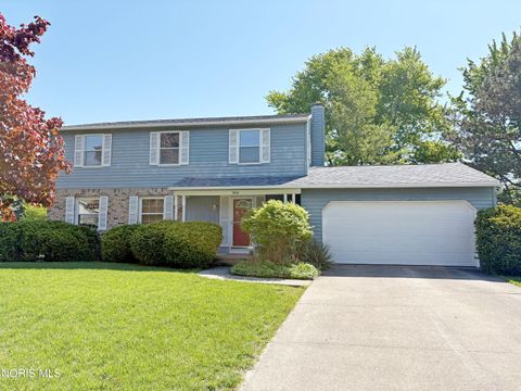 Photo of 1014 Partridge Lane, Bowling Green, OH 43402 (MLS # 10007571)