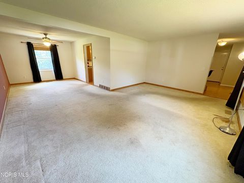 Tiny photo for 1014 Partridge Lane, Bowling Green, OH 43402 (MLS # 10007571)