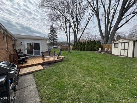 Tiny photo for 4343 Birchtree Drive, Toledo, OH 43623 (MLS # 10005500)