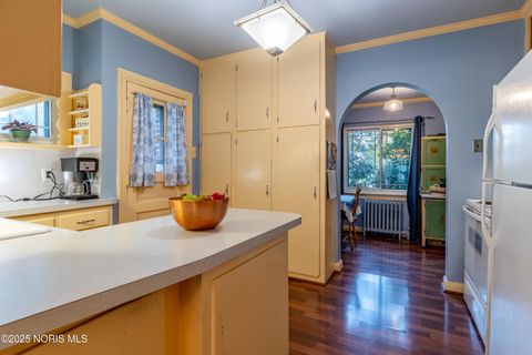 Tiny photo for 2647 Pemberton Drive, Toledo, OH 43606 (MLS # 10000591)