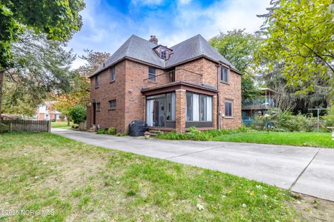 Tiny photo for 2647 Pemberton Drive, Toledo, OH 43606 (MLS # 10000591)