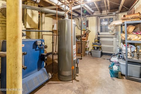 Tiny photo for 2647 Pemberton Drive, Toledo, OH 43606 (MLS # 10000591)