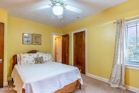Tiny photo for 2647 Pemberton Drive, Toledo, OH 43606 (MLS # 10000591)