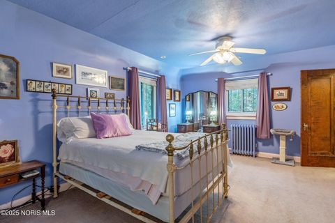 Tiny photo for 2647 Pemberton Drive, Toledo, OH 43606 (MLS # 10000591)