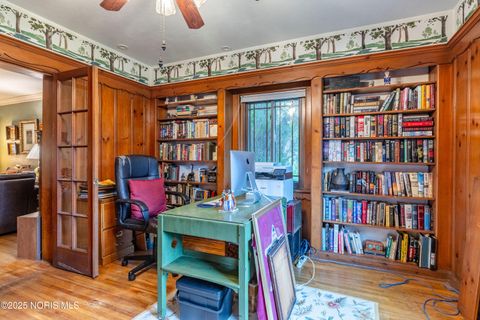 Tiny photo for 2647 Pemberton Drive, Toledo, OH 43606 (MLS # 10000591)