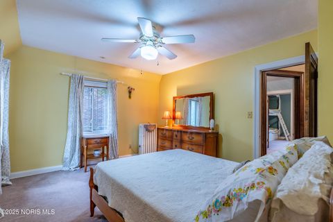 Tiny photo for 2647 Pemberton Drive, Toledo, OH 43606 (MLS # 10000591)