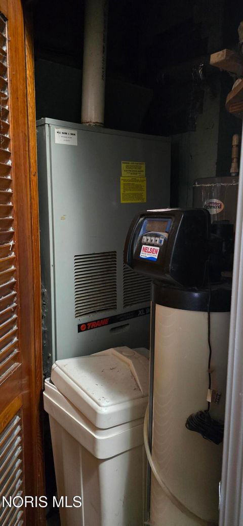 Tiny photo for 18987 County Rd 15, Hicksville, OH 43526 (MLS # 10005218)