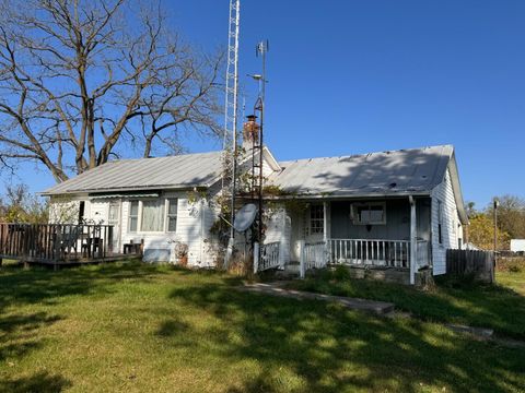 Photo of 2087 County Road S Rd, Edon, OH 43518 (MLS # 10000071)