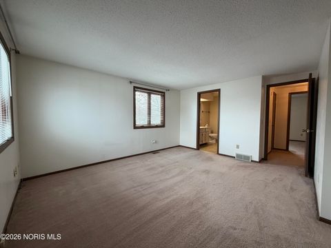 Tiny photo for 11085 Riverbend Court #11085, Perrysburg, OH 43551 (MLS # 10003493)