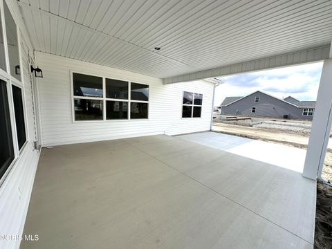 Tiny photo for 15030 Stonebridge Lane, Perrysburg, OH 43551 (MLS # 10006132)