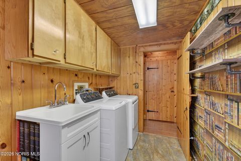 Tiny photo for 17884 Euler Road, Bowling Green, OH 43402 (MLS # 10003360)