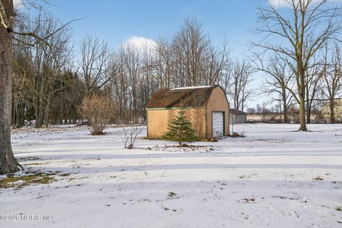 Tiny photo for 17884 Euler Road, Bowling Green, OH 43402 (MLS # 10003360)