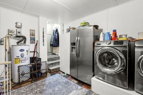 Tiny photo for 3019 Oh-235, McComb, OH 45858 (MLS # 10002349)