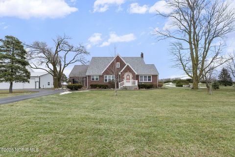 Photo of 3019 Oh-235, McComb, OH 45858 (MLS # 10002349)