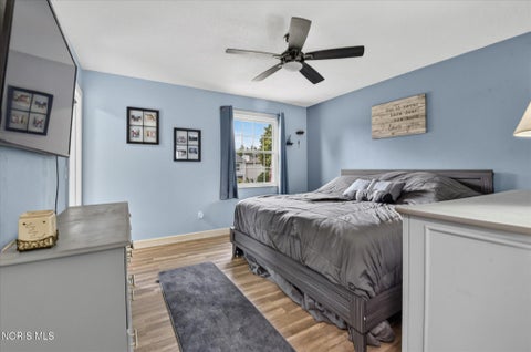 Tiny photo for 807 W Poinsetta Avenue, Toledo, OH 43612 (MLS # 10009391)