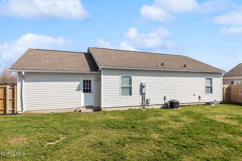 Tiny photo for 823 Bugner Street, Fostoria, OH 44830 (MLS # 10005349)