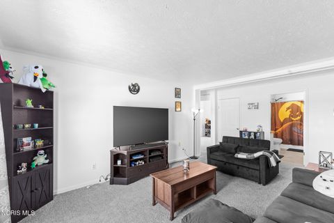 Tiny photo for 823 Bugner Street, Fostoria, OH 44830 (MLS # 10005349)