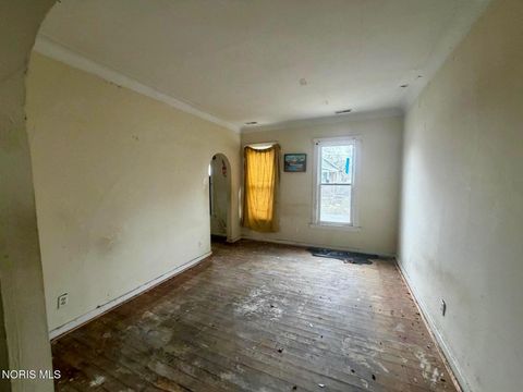 Tiny photo for 238 Palmer Street, Toledo, OH 43608 (MLS # 10005340)