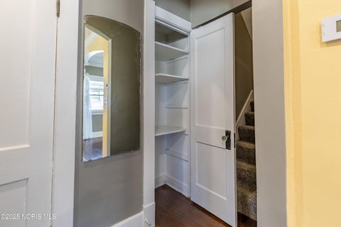 Tiny photo for 542 Eleanor Avenue, Toledo, OH 43612 (MLS # 10000881)