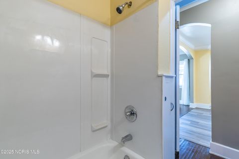 Tiny photo for 542 Eleanor Avenue, Toledo, OH 43612 (MLS # 10000881)