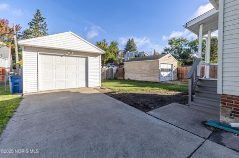 Tiny photo for 542 Eleanor Avenue, Toledo, OH 43612 (MLS # 10000881)