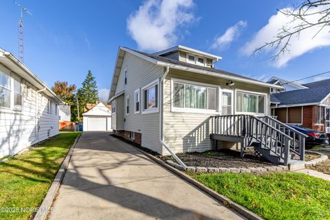 Tiny photo for 542 Eleanor Avenue, Toledo, OH 43612 (MLS # 10000881)