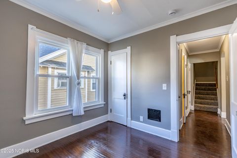 Tiny photo for 542 Eleanor Avenue, Toledo, OH 43612 (MLS # 10000881)