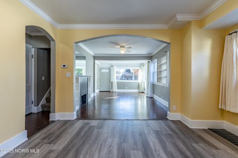 Tiny photo for 542 Eleanor Avenue, Toledo, OH 43612 (MLS # 10000881)