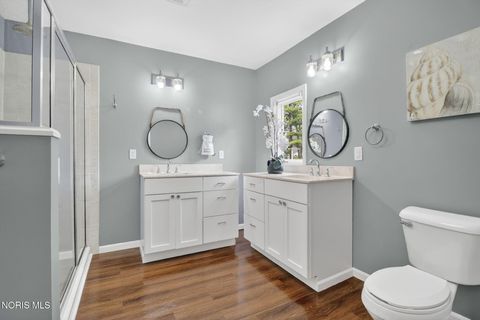 Tiny photo for 318 W South Boundary Street, Perrysburg, OH 43551 (MLS # 10006278)