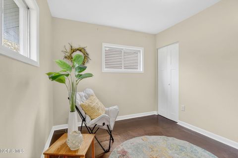 Tiny photo for 318 W South Boundary Street, Perrysburg, OH 43551 (MLS # 10006278)