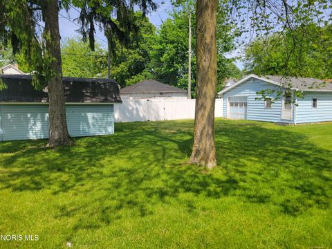 Tiny photo for 711 S Simon Street, Ada, OH 45810 (MLS # 10009832)