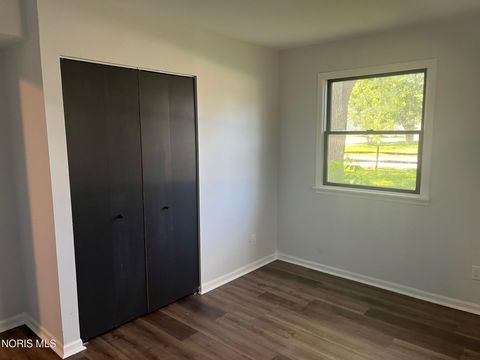 Tiny photo for 611 Greenfield Drive, Maumee, OH 43537 (MLS # 10005206)