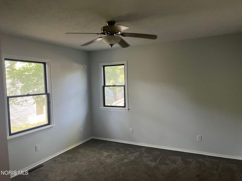 Tiny photo for 611 Greenfield Drive, Maumee, OH 43537 (MLS # 10005206)