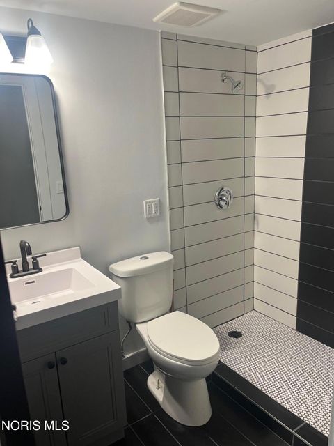 Tiny photo for 611 Greenfield Drive, Maumee, OH 43537 (MLS # 10005206)