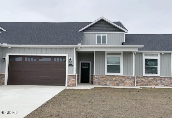 201 EAST ST, BRADNER, OH 43406 - Image c457c827ff0064a8b99e512b60ed1f00/3020691248