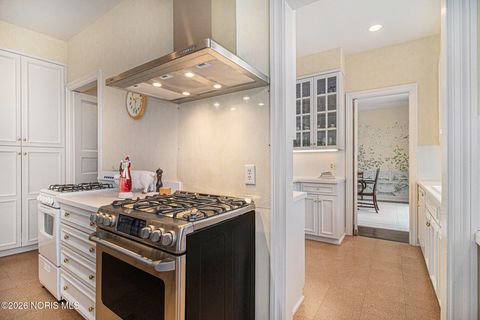 Tiny photo for 145 E Front Street, Perrysburg, OH 43551 (MLS # 10002774)