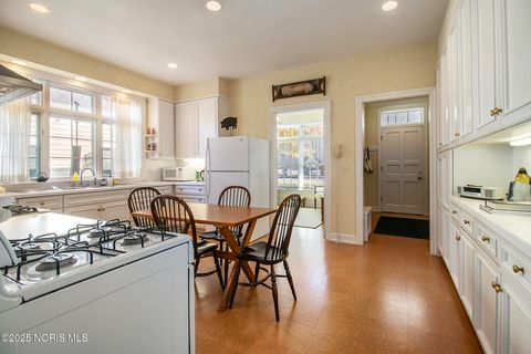 Tiny photo for 145 E Front Street, Perrysburg, OH 43551 (MLS # 10002774)