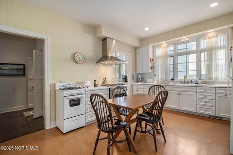 Tiny photo for 145 E Front Street, Perrysburg, OH 43551 (MLS # 10002774)