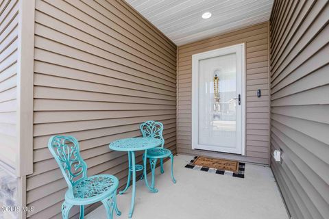 Tiny photo for 2143 Bluestone Drive, Findlay, OH 45840 (MLS # 10004725)