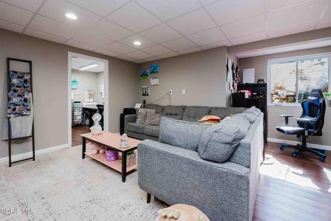 Tiny photo for 2143 Bluestone Drive, Findlay, OH 45840 (MLS # 10004725)