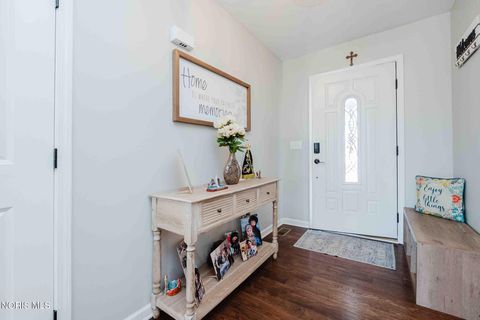 Tiny photo for 2143 Bluestone Drive, Findlay, OH 45840 (MLS # 10004725)