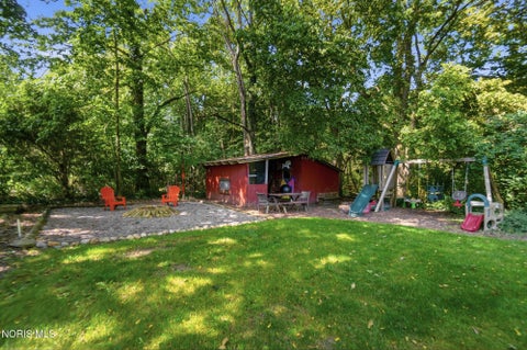 Tiny photo for 325 W Elm Street, Bluffton, OH 45817 (MLS # 10012878)