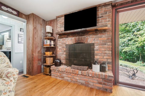 Tiny photo for 325 W Elm Street, Bluffton, OH 45817 (MLS # 10012878)