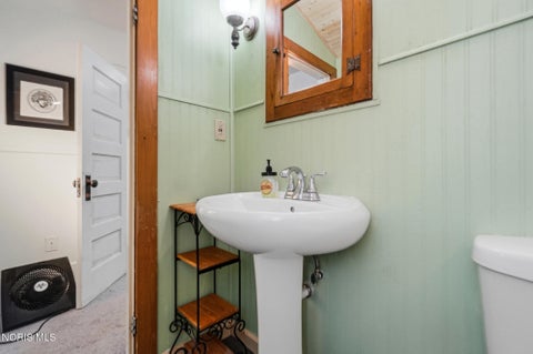 Tiny photo for 325 W Elm Street, Bluffton, OH 45817 (MLS # 10012878)