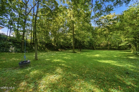 Tiny photo for 325 W Elm Street, Bluffton, OH 45817 (MLS # 10012878)