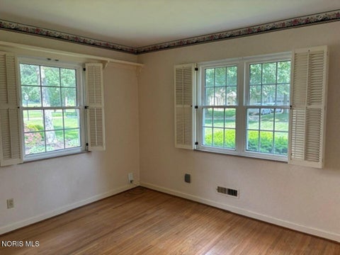 Tiny photo for 6603 Country Place, Sylvania, OH 43560 (MLS # 10008877)