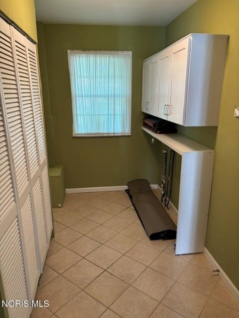 Tiny photo for 6603 Country Place, Sylvania, OH 43560 (MLS # 10008877)